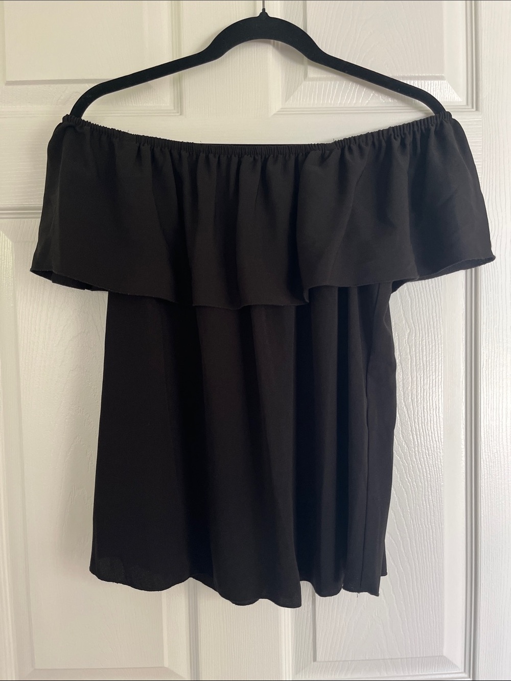 Catherine Malandrino Black Off-Shoulder Ruffle Crop Top